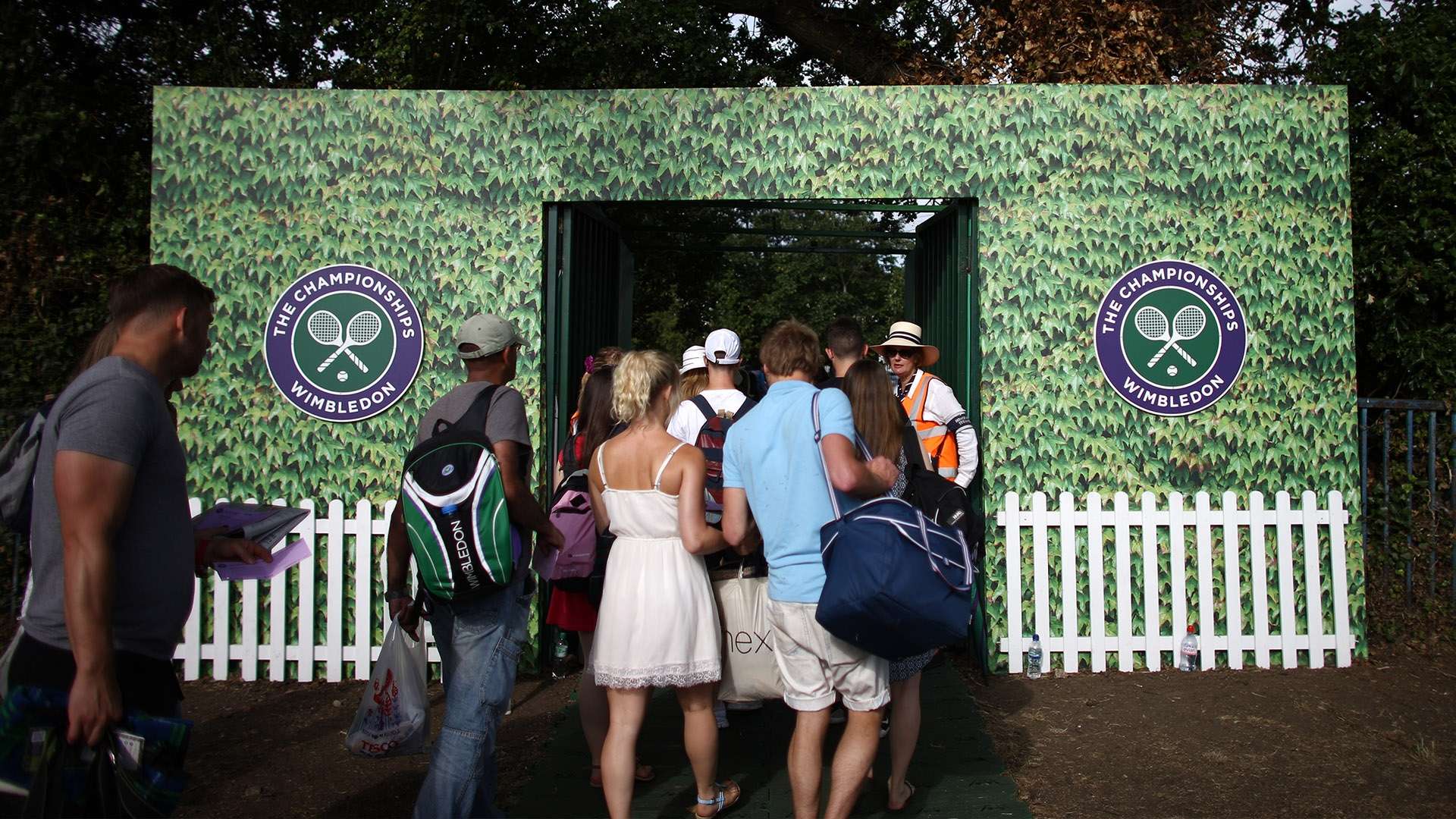 魔术队必须 魔术队必须